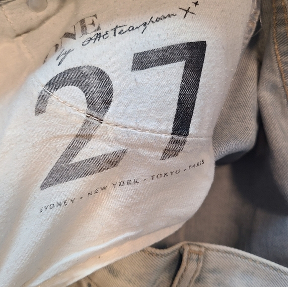 One Teaspoon Awesome Baggies Patchwork Relaxed Leg Jeans - Picture 8 of 8